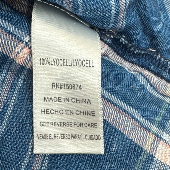 Casual Blue Plaid Button Down Shirt - Picture 8 of 11